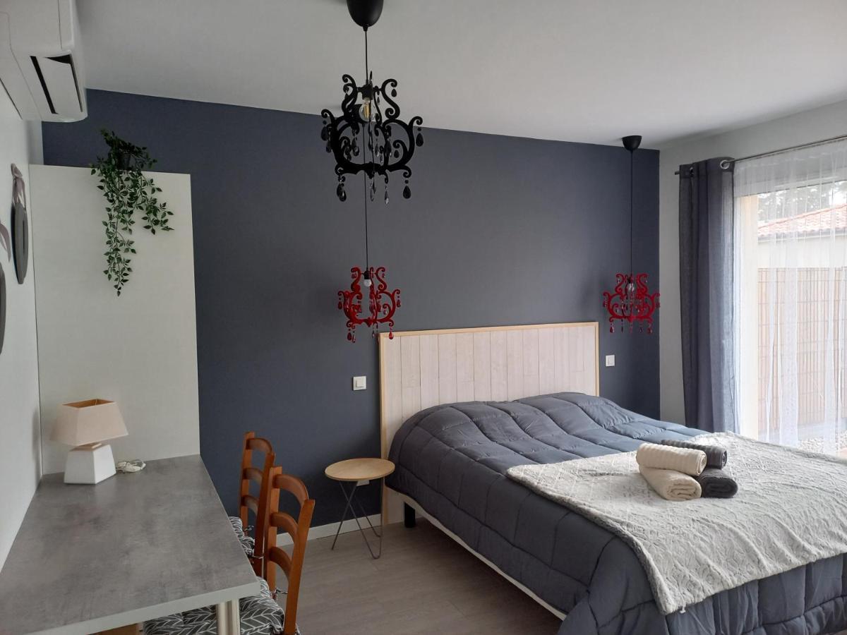 C La Belle Vie Hotel Pessac Luaran gambar