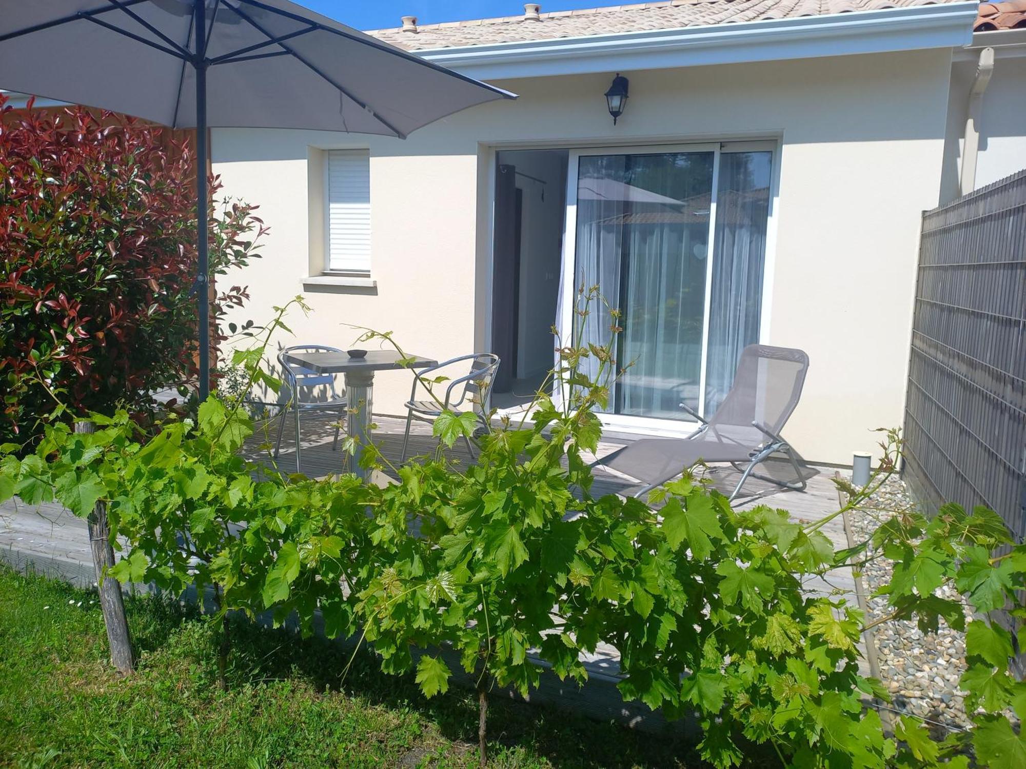 C La Belle Vie Hotel Pessac Luaran gambar