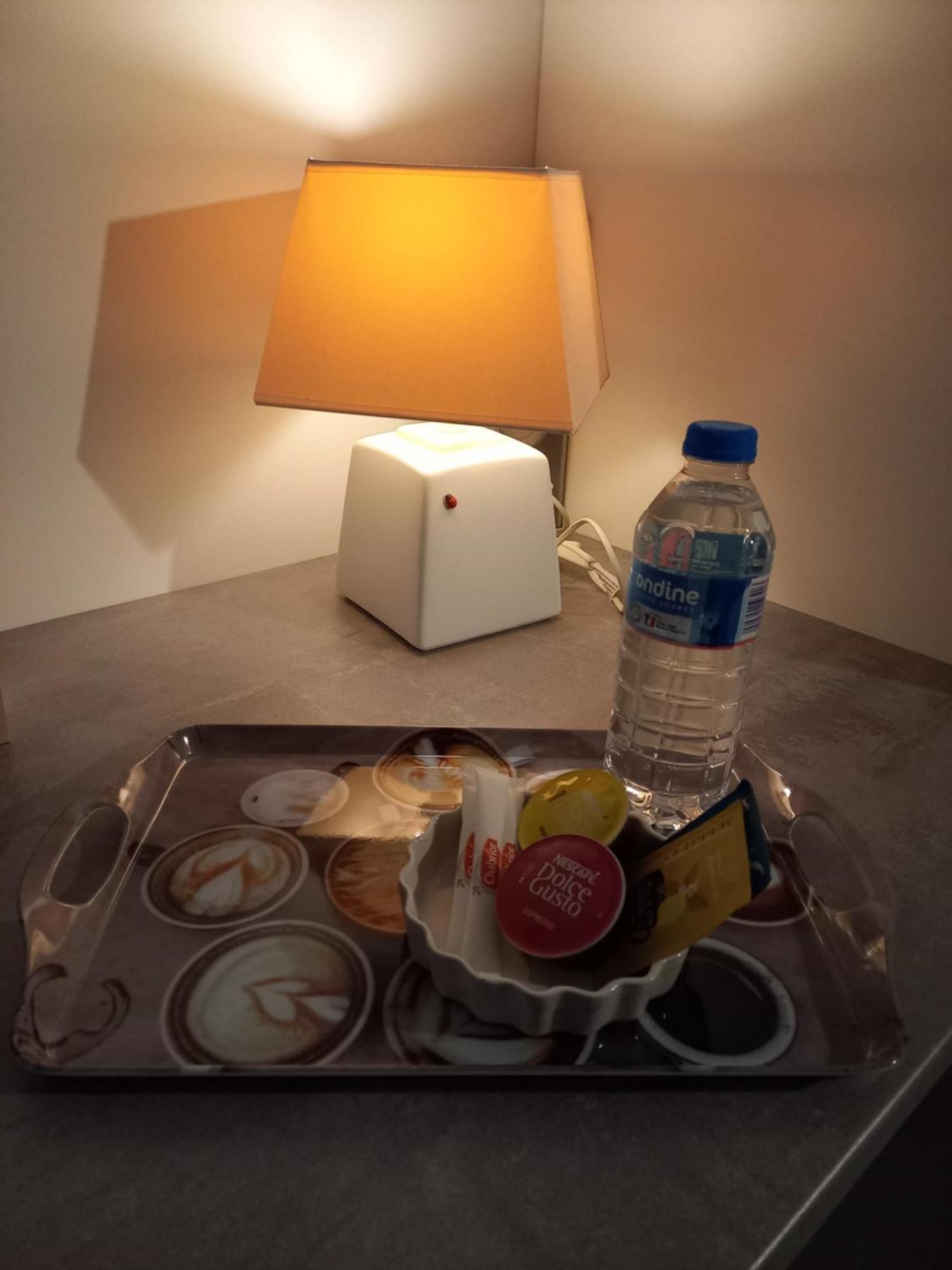 C La Belle Vie Hotel Pessac Bilik gambar